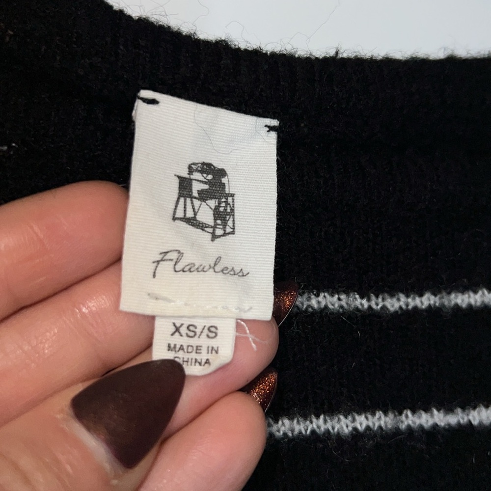VICI Unwritten Striped Knit Sweater XS/S - Picture 4 of 4